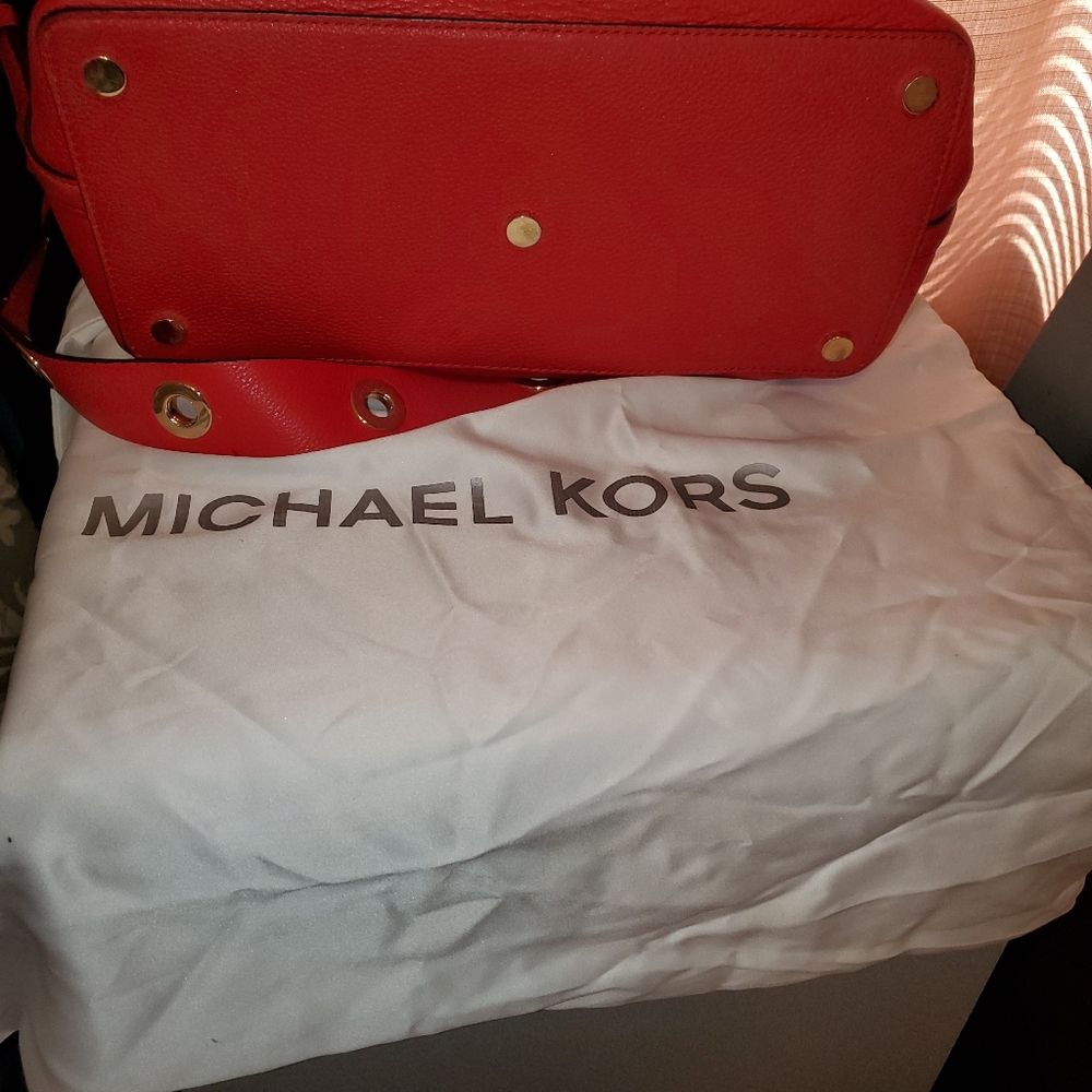 Purse - Picture 2 of 4